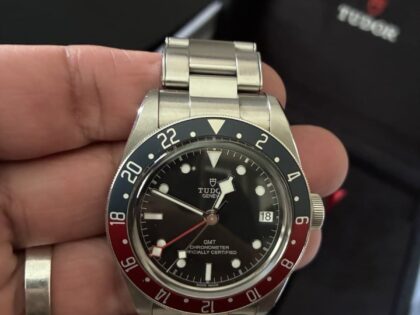 Montre homme TUDOR GMT Pepsi - Black Bay - 79830RB, boîte et papiers