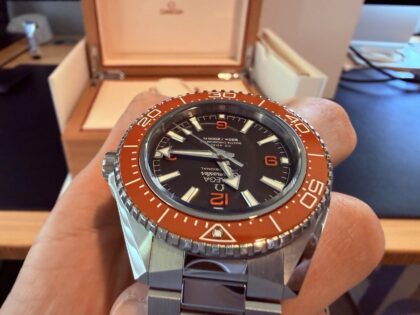 Omega Seamaster Planet Ocean 600M - Orange - Acier - B&P - Excellent état