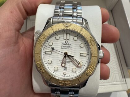 Omega Seamaster 300M « Paris 2024 » Or | Cadran blanc 522.21.4220.04.001 Coffret complet