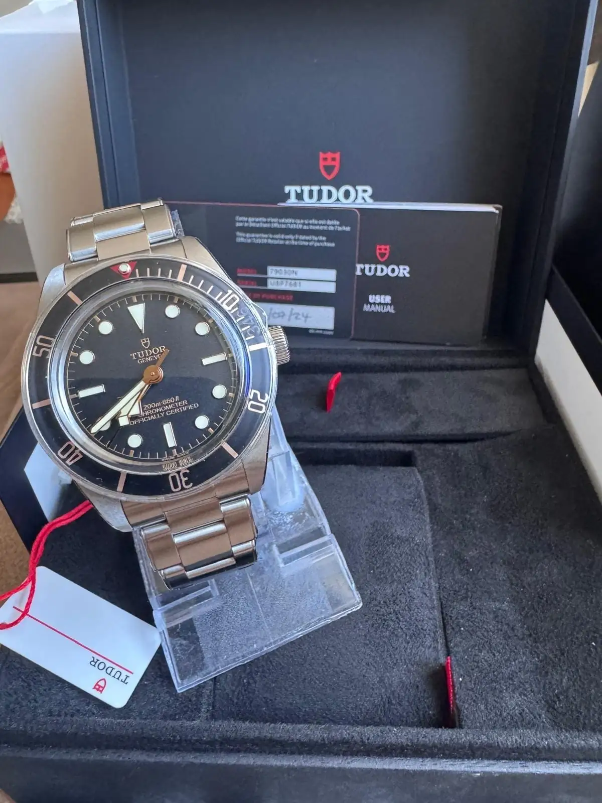 Tudor Black Bay 58 79030N – Neuve – Autocollants complets – Ensemble complet – 2024
