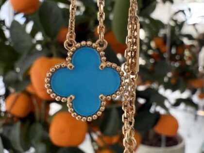 Pendentif Van Cleef & Arpels Vintage Alhambra Agate Or Jaune 750 Coffret