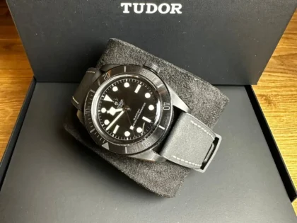 Montre homme TUDOR Black Bay noire - 79210CNU-0001