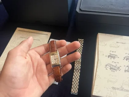 Coffret complet Jaeger-LeCoultre Reverso 260808 : bracelet en acier inoxydable, bracelet et fermoir Jaeger