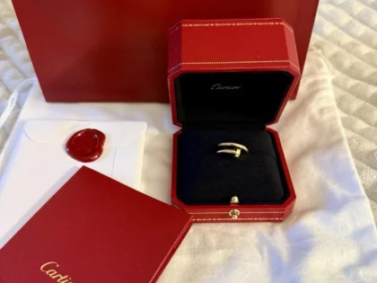 Bague Cartier , JUSTE UN CLOU modèle classique, 100 % authentique. Or jaune, taille 49.