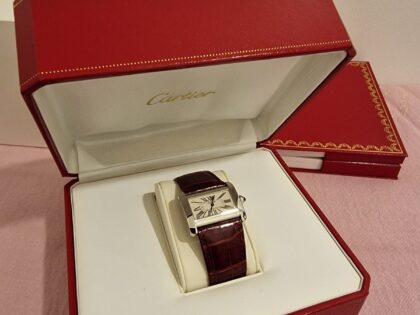 Montre Cartier Tank Divan pour femme, en acier inoxydable, bracelet rouge, 32 mm, réf. 2599