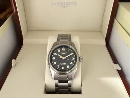 Montre automatique Longines Spirit Titanium 40 mm, cadran noir, chronomètre (L38101536)