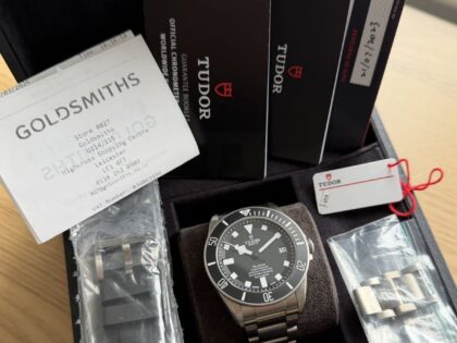 TUDOR Pelagos 25600TN Bracelet en titane noir 2023 42 mm Garantie complète