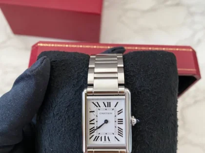 Nouvelle montre Cartier Tank Must De Cartier, grand modèle, acier, quartz, WSTA0052